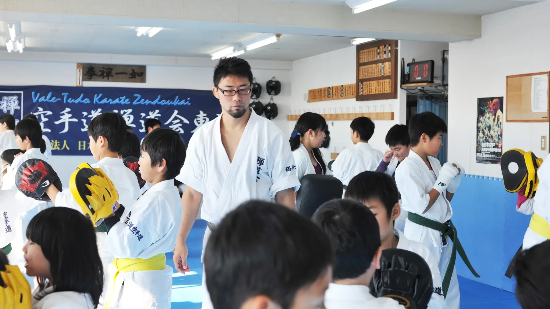 大会で表彰を受ける様子